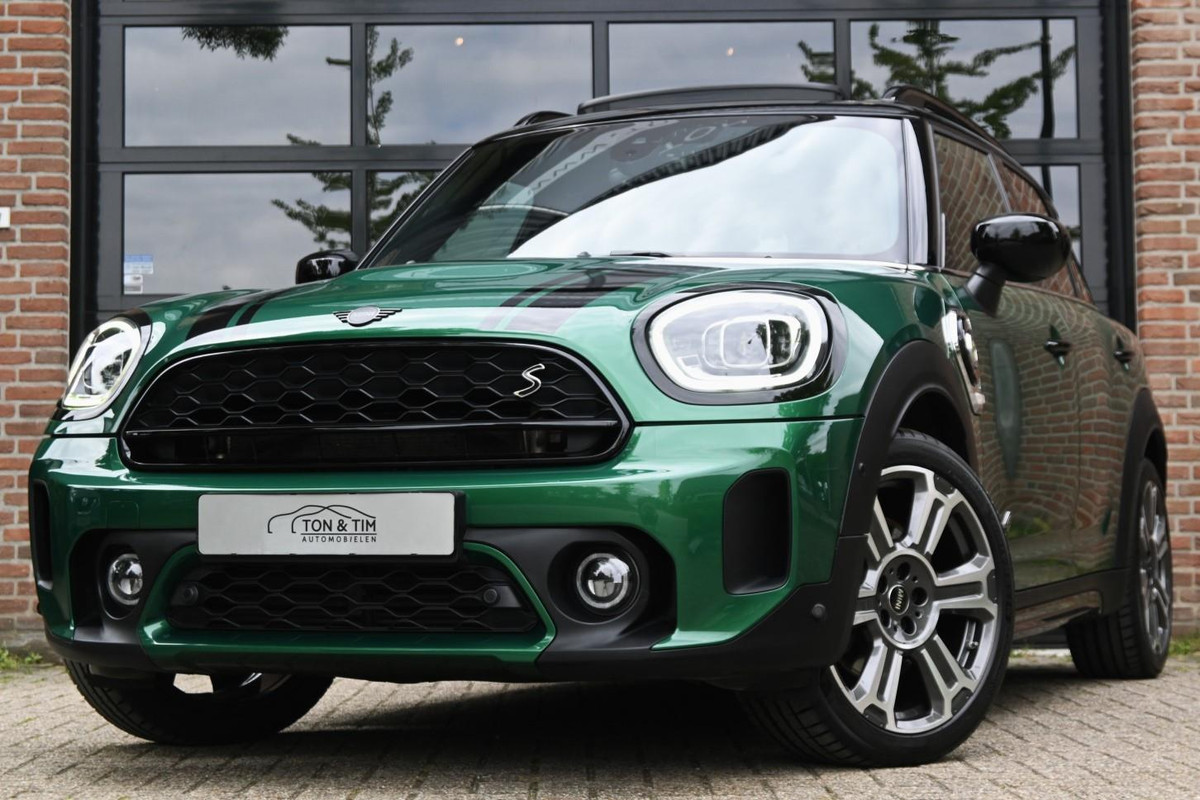 MINI Countryman 2.0 Cooper S E ALL4 BLACKPACK Pano DigiDash A.Cruise ´21 MINI Countryman 2.0 Cooper S E ALL4 BLACKPACK Pano DigiDash A.Cruise ´21
