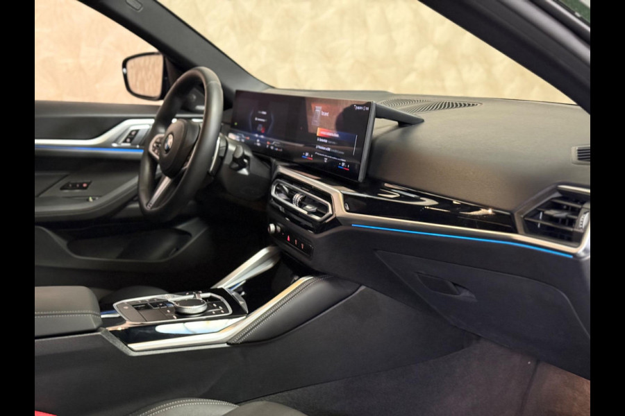 BMW 4 Serie Gran Coupé M440i xDrive High Executive | Schuif-kanteldak | Harman/Kardon | Laserlight | 360 camera | HUD