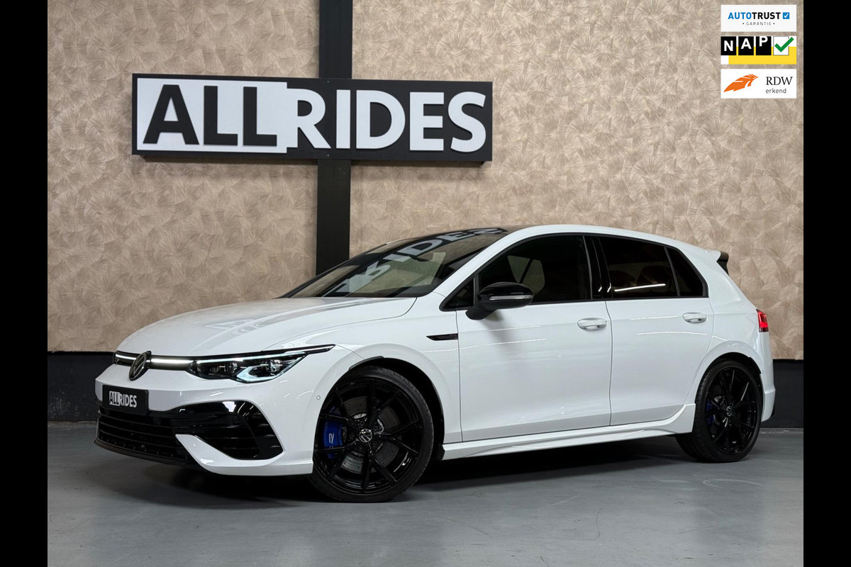Volkswagen Golf 8 2.0 TSI R 4MOTION Performance | Drift mode| Pano | AKRAPOVIC | Harman/Kardon | Stoelventilatie Side assist Volkswagen Golf 8 2.0 TSI R 4MOTION Performance | Drift mode| Pano | AKRAPOVIC | Harman/Kardon | Stoelventilatie Side assist