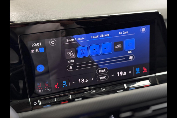 Volkswagen Golf 8 2.0 TSI R 4MOTION Performance | Drift mode| Pano | AKRAPOVIC | Harman/Kardon | Stoelventilatie Side assist