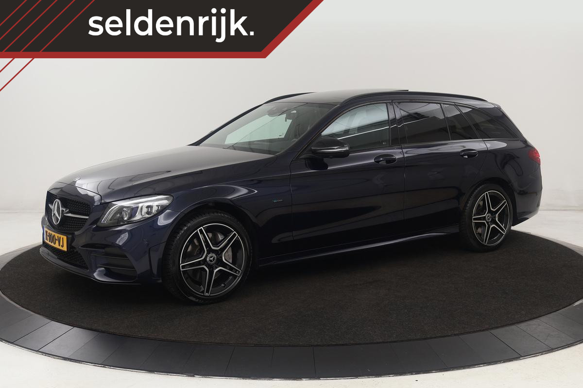 Mercedes-Benz C-Klasse 300e AMG | Panoramadak | Stoelverwarming | 360 camera | Trekhaak | Carplay | Dodehoek detectie | Matrix LED | Navigatie | Half leder Mercedes-Benz C-Klasse 300e AMG | Panoramadak | Stoelverwarming | 360 camera | Trekhaak | Carplay | Dodehoek detectie | Matrix LED | Navigatie | Half leder