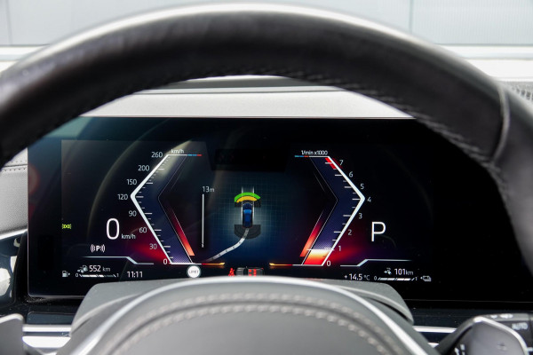 BMW X5 xDrive 50e Launch Edition *M-Sport Pro / Panorama / Luchtvering / Harman-Kardon / HUD / Memory*