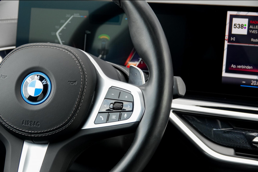 BMW X5 xDrive 50e Launch Edition *M-Sport Pro / Panorama / Luchtvering / Harman-Kardon / HUD / Memory*