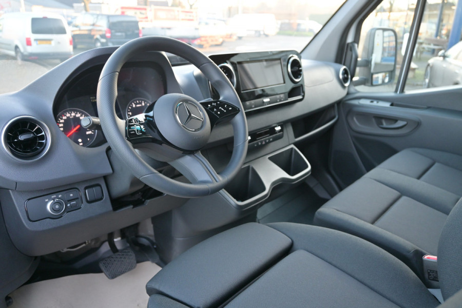 Mercedes-Benz Sprinter 517 CDI L3 Pro BPM vrij Chassis cabine 3500 kg trekhaak, MBUX 10.25, LED koplampen, Geveerde stoel, Etc.