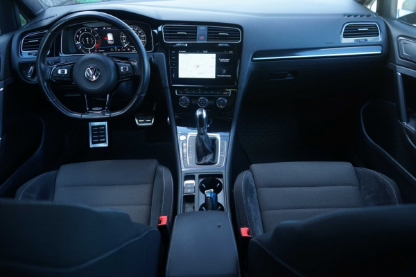 Volkswagen Golf 7.5 R 4Motion 2.0 TSI R20 DSG