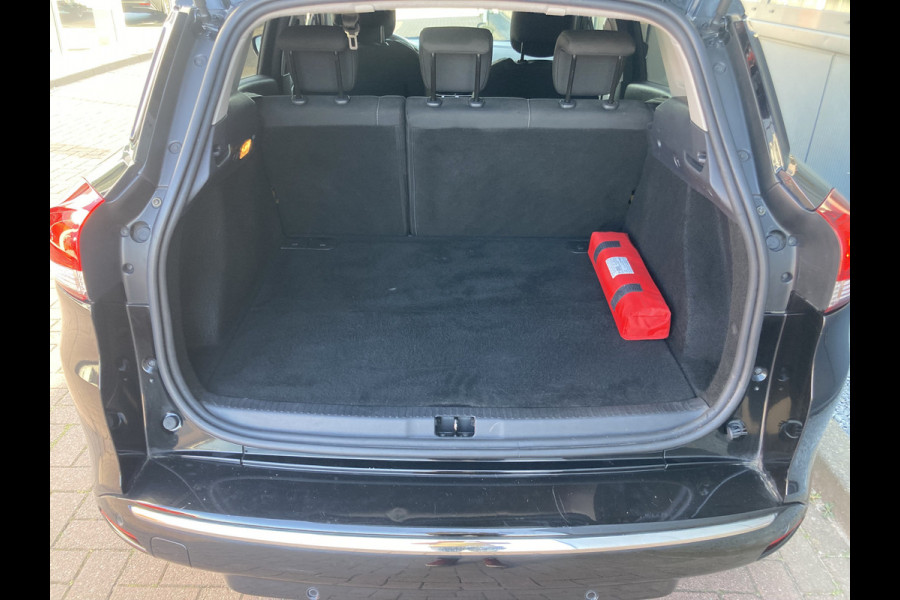 Renault Clio Estate 1.5 DCi 90pk Limited NAVI/CRUISE/DAB/AIRCO/PDC/16INCH