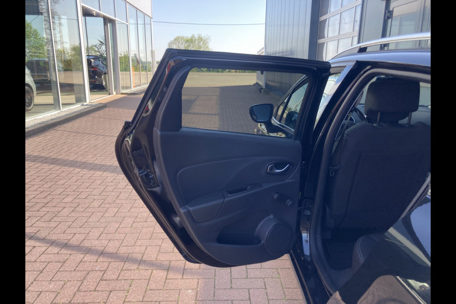 Renault Clio Estate 1.5 DCi 90pk Limited NAVI/CRUISE/DAB/AIRCO/PDC/16INCH