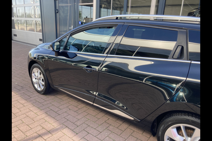 Renault Clio Estate 1.5 DCi 90pk Limited NAVI/CRUISE/DAB/AIRCO/PDC/16INCH