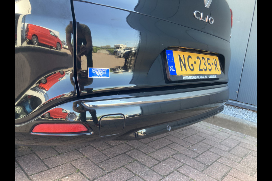 Renault Clio Estate 1.5 DCi 90pk Limited NAVI/CRUISE/DAB/AIRCO/PDC/16INCH