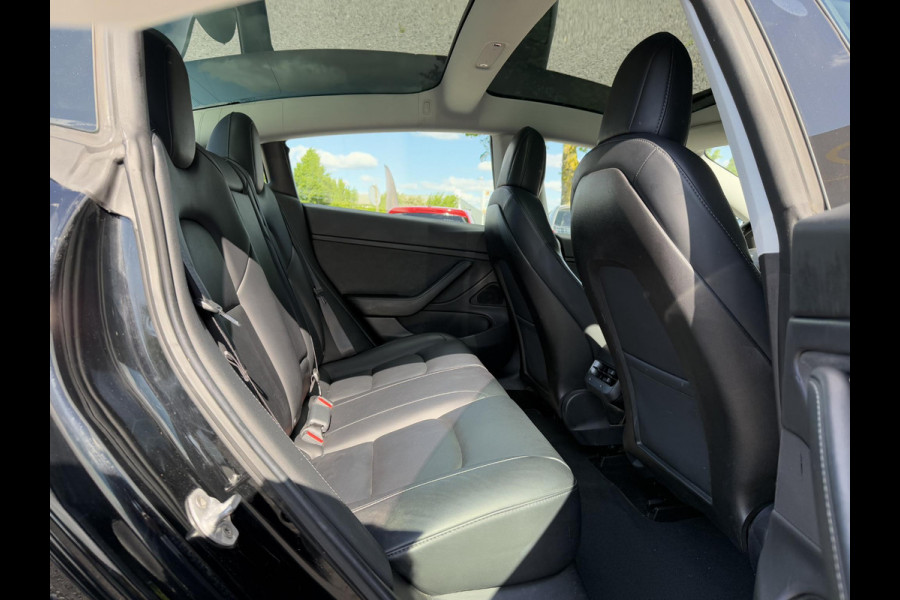 Tesla Model 3 Long Range RWD 75 kWh 1e Eigenaar,Autopilot,Panodak,BTW Auto,Leder,360 Camera,NL Auto,N.A.P,Nieuwe APK bij Aflevering
