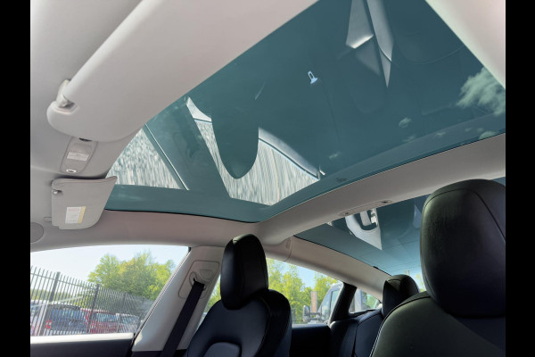 Tesla Model 3 Long Range RWD 75 kWh 1e Eigenaar,Autopilot,Panodak,BTW Auto,Leder,360 Camera,NL Auto,N.A.P,Nieuwe APK bij Aflevering