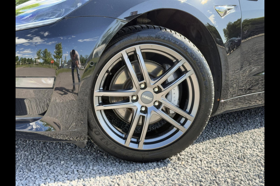 Tesla Model 3 Long Range RWD 75 kWh 1e Eigenaar,Autopilot,Panodak,BTW Auto,Leder,360 Camera,NL Auto,N.A.P,Nieuwe APK bij Aflevering