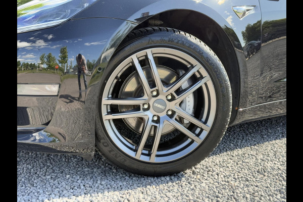 Tesla Model 3 Long Range RWD 75 kWh 1e Eigenaar,Autopilot,Panodak,BTW Auto,Leder,360 Camera,NL Auto,N.A.P,Nieuwe APK bij Aflevering
