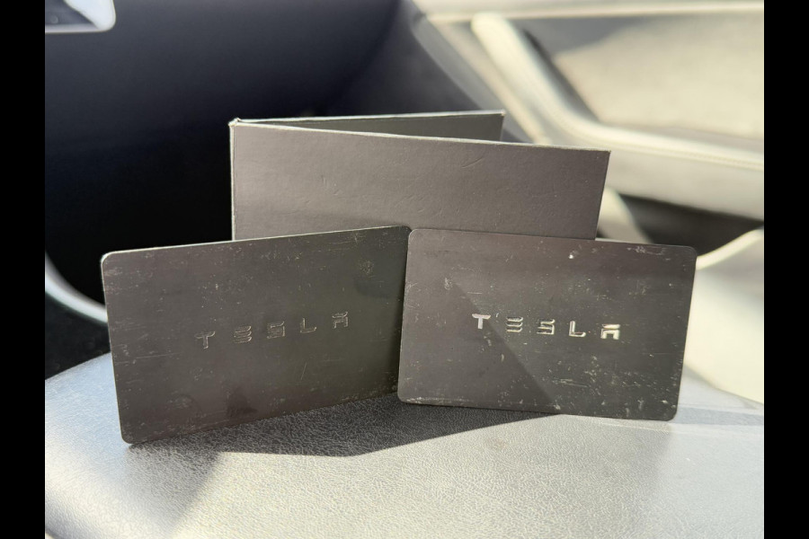 Tesla Model 3 Long Range RWD 75 kWh 1e Eigenaar,Autopilot,Panodak,BTW Auto,Leder,360 Camera,NL Auto,N.A.P,Nieuwe APK bij Aflevering