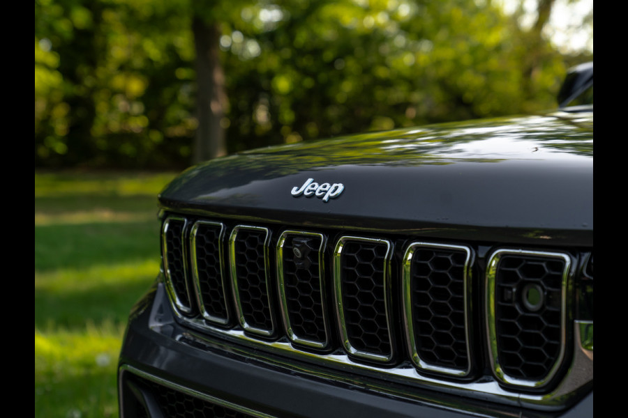 Jeep Grand Cherokee Overland 4XE 380pk PHEV | Nieuw | Full option! | Pano-dak | Stoelventilatie | Luchtvering | Night Vision
