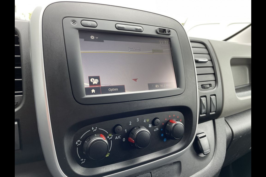 Renault Trafic 1.6 dCi E6 Comfort Lengte 2 3 Zits BPM Vrij! Lease €264 p/m, Laadbrug, Airco, Navi, PDC, Volledig onderhoudshistorie aanwezig