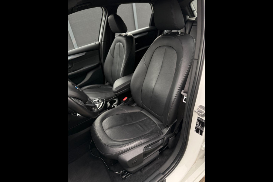 BMW 2 Serie Active Tourer 218i High Executive Launch Edition H/K