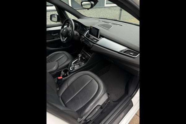 BMW 2 Serie Active Tourer 218i High Executive Launch Edition H/K