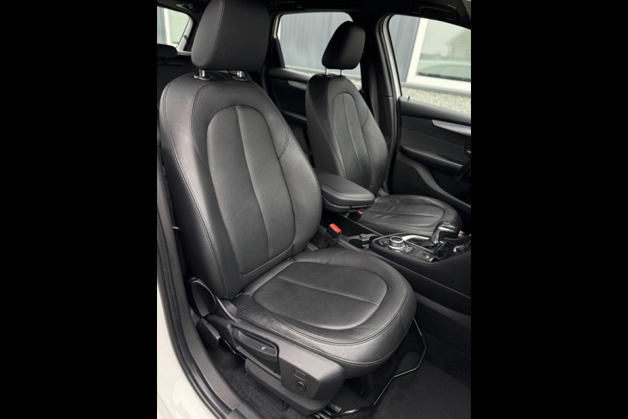 BMW 2 Serie Active Tourer 218i High Executive Launch Edition H/K