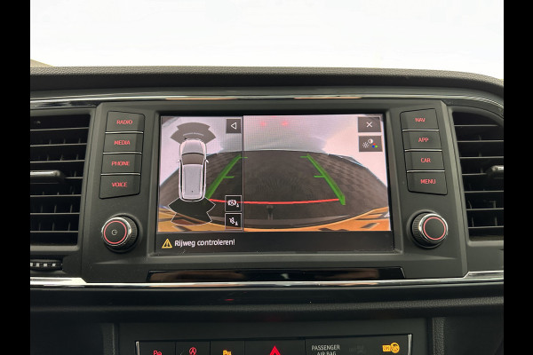 Seat Ateca 1.5 TSI Style Business Intense Aut. *DIGI-COCKPIT | FULL-LED | BLINDSPOT | ADAPTIVE-CRUISE | BEATS-AUDIO | CAMERA | KEYLESS | NAVI-FULLMAP | DYNAMICA-MICROFIBRE | SPORT-SEATS | DAB+ | TOWBAR | SHIFT-PADDLES | CARPLAY | 18"