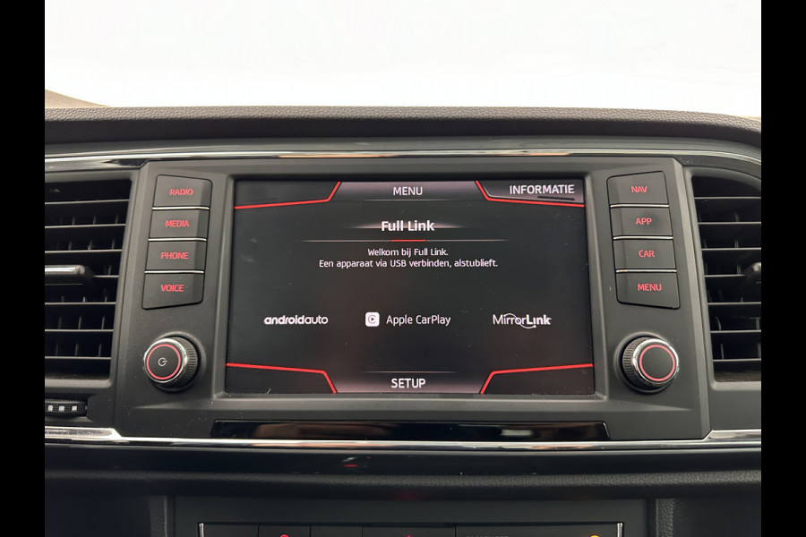 Seat Ateca 1.5 TSI Style Business Intense Aut. *DIGI-COCKPIT | FULL-LED | BLINDSPOT | ADAPTIVE-CRUISE | BEATS-AUDIO | CAMERA | KEYLESS | NAVI-FULLMAP | DYNAMICA-MICROFIBRE | SPORT-SEATS | DAB+ | TOWBAR | SHIFT-PADDLES | CARPLAY | 18"
