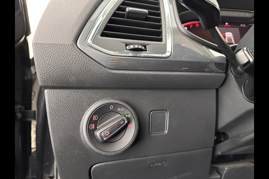 Seat Ateca 1.5 TSI Style Business Intense Aut. *DIGI-COCKPIT | FULL-LED | BLINDSPOT | ADAPTIVE-CRUISE | BEATS-AUDIO | CAMERA | KEYLESS | NAVI-FULLMAP | DYNAMICA-MICROFIBRE | SPORT-SEATS | DAB+ | TOWBAR | SHIFT-PADDLES | CARPLAY | 18"