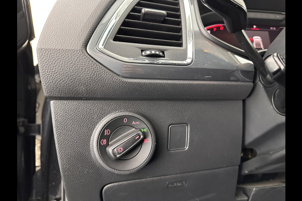 Seat Ateca 1.5 TSI Style Business Intense Aut. *DIGI-COCKPIT | FULL-LED | BLINDSPOT | ADAPTIVE-CRUISE | BEATS-AUDIO | CAMERA | KEYLESS | NAVI-FULLMAP | DYNAMICA-MICROFIBRE | SPORT-SEATS | DAB+ | TOWBAR | SHIFT-PADDLES | CARPLAY | 18"