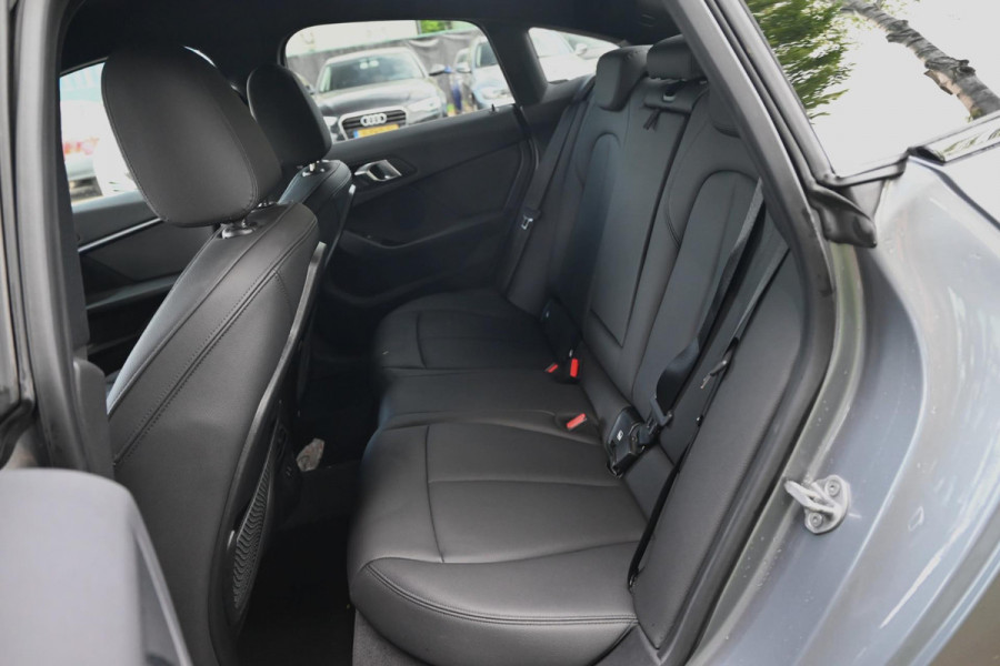 BMW 2 Serie Gran Coupé M235i xDrive Executive 306 PK 1e Eig Dealer o.h Camera Leder LED 18''