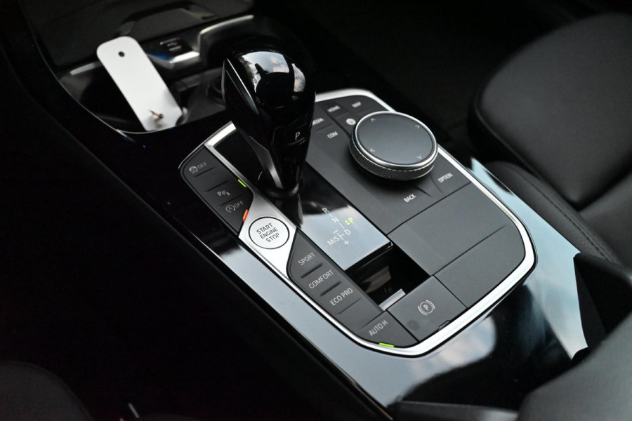 BMW 2 Serie Gran Coupé M235i xDrive Executive 306 PK 1e Eig Dealer o.h Camera Leder LED 18''