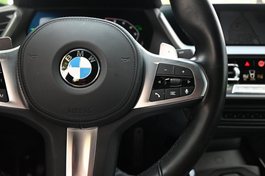 BMW 2 Serie Gran Coupé M235i xDrive Executive 306 PK 1e Eig Dealer o.h Camera Leder LED 18''
