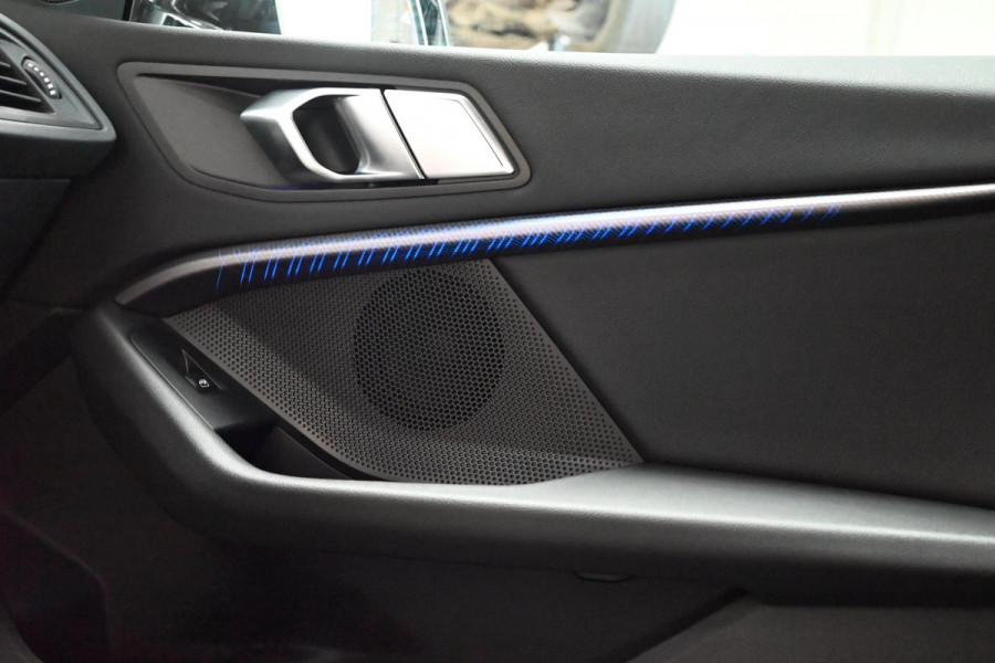 BMW 2 Serie Gran Coupé M235i xDrive Executive 306 PK 1e Eig Dealer o.h Camera Leder LED 18''
