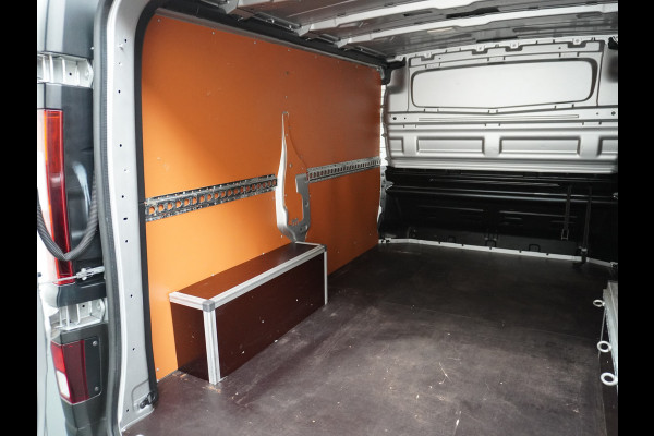 Renault Trafic 1.6dCi L1H1 T27 3-Persoons Elektrische Ramen en Spiegels Bluetooth Radio/Usb Betonplex vloer Schuifdeur Wandbetimmering Générique 1e Eigenaar Euro 6