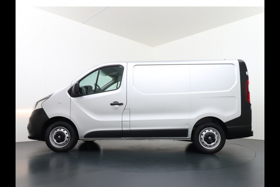 Renault Trafic 1.6dCi L1H1 T27 3-Persoons Elektrische Ramen en Spiegels Bluetooth Radio/Usb Betonplex vloer Schuifdeur Wandbetimmering Générique 1e Eigenaar Euro 6