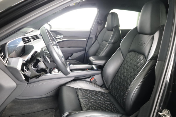 Audi e-tron S quattro 95 kWh 503pk | Panoramadak | Lederen bekleding "Valcona" | B&O Soundsystem | Elektrisch vertelbare voorstoelen met memory