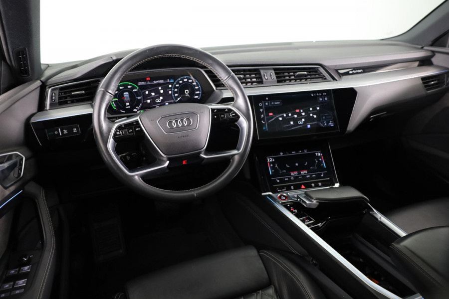Audi e-tron S quattro 95 kWh 503pk | Panoramadak | Lederen bekleding "Valcona" | B&O Soundsystem | Elektrisch vertelbare voorstoelen met memory