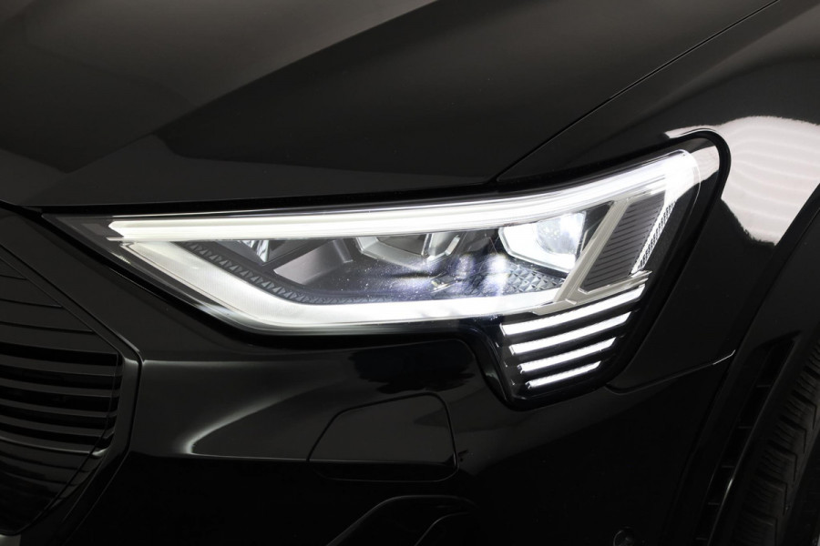 Audi e-tron S quattro 95 kWh 503pk | Panoramadak | Lederen bekleding "Valcona" | B&O Soundsystem | Elektrisch vertelbare voorstoelen met memory