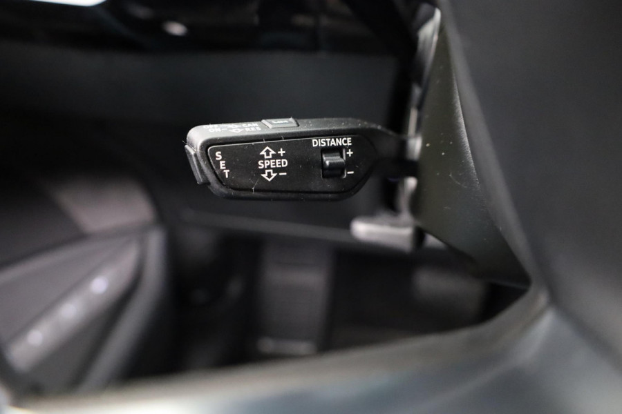 Audi e-tron S quattro 95 kWh 503pk | Panoramadak | Lederen bekleding "Valcona" | B&O Soundsystem | Elektrisch vertelbare voorstoelen met memory