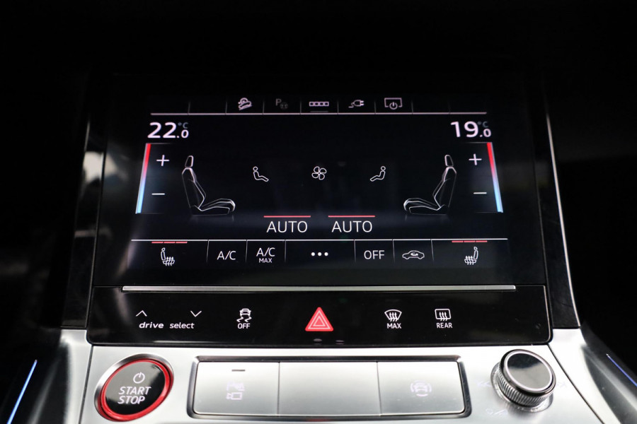 Audi e-tron S quattro 95 kWh 503pk | Panoramadak | Lederen bekleding "Valcona" | B&O Soundsystem | Elektrisch vertelbare voorstoelen met memory