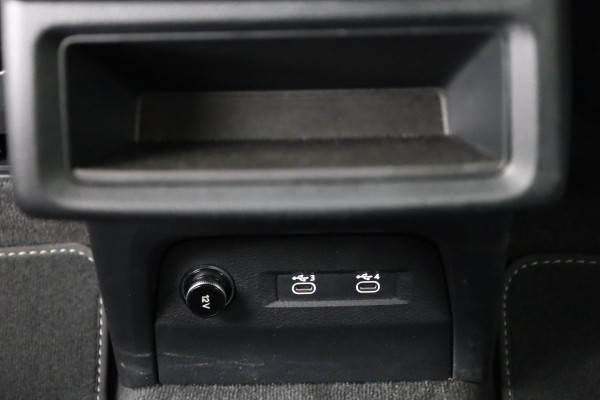 Audi e-tron S quattro 95 kWh 503pk | Panoramadak | Lederen bekleding "Valcona" | B&O Soundsystem | Elektrisch vertelbare voorstoelen met memory