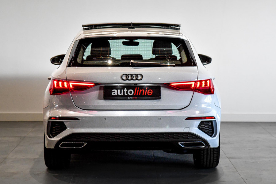 Audi A3 Sportback 40 TFSI e S-Line. Pano, Keyless, Camera, Matrix, Dodeh, CarPlay!