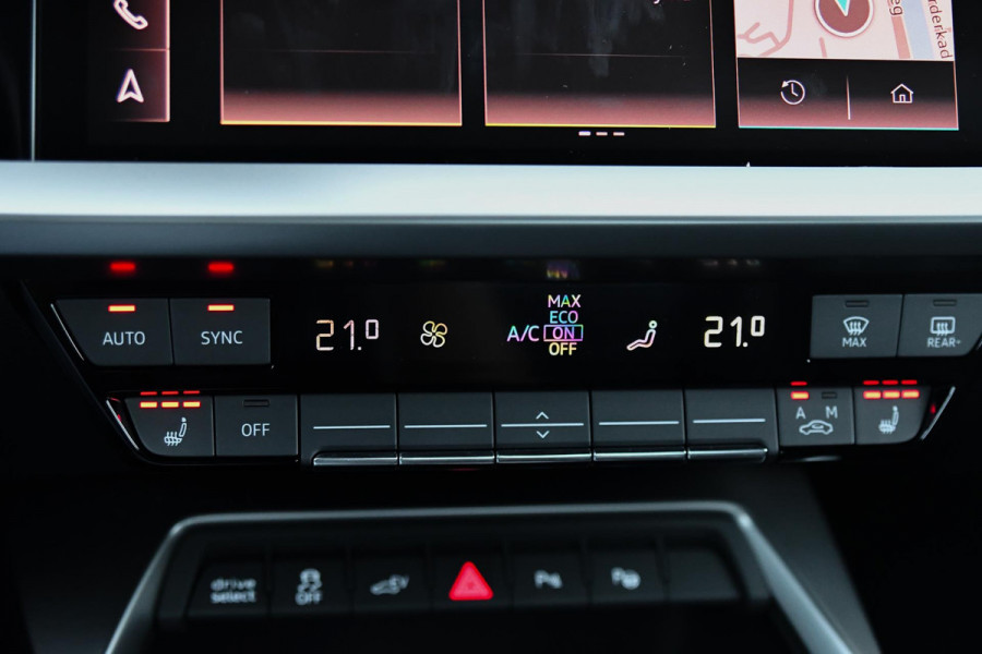 Audi A3 Sportback 40 TFSI e S-Line. Pano, Keyless, Camera, Matrix, Dodeh, CarPlay!