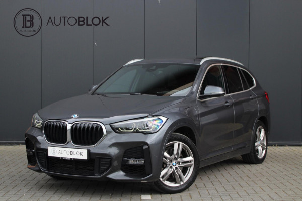 BMW X1 XDrive25e M-sport | Pano | Trekhaak | Navi