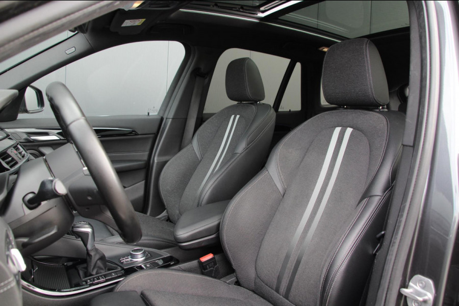 BMW X1 XDrive25e M-sport | Pano | Trekhaak | Navi