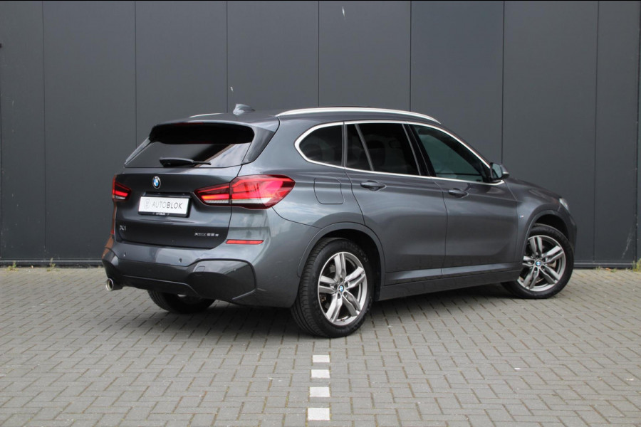 BMW X1 XDrive25e M-sport | Pano | Trekhaak | Navi