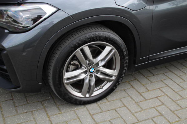 BMW X1 XDrive25e M-sport | Pano | Trekhaak | Navi