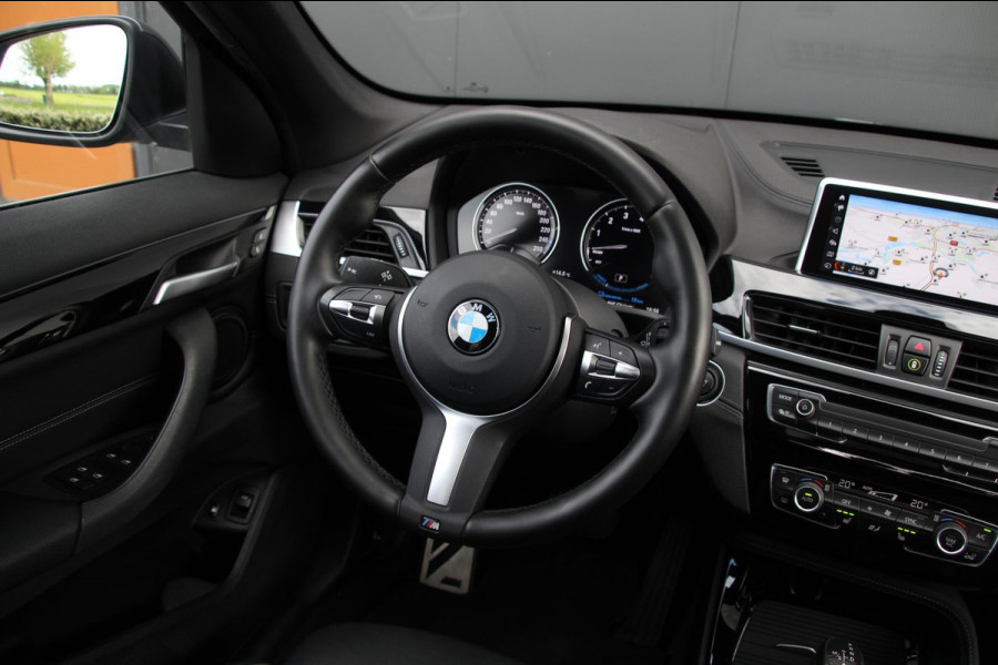 BMW X1 XDrive25e M-sport | Pano | Trekhaak | Navi