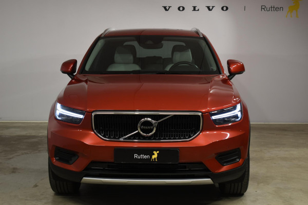 Volvo XC40 T5 262PK Automaat Twin Engine Momentum Pro / Leer / Park assist v+a / Achteruitrijcamera / Elektrische achterklep / Donker getint glas / Apple Carplay/Android Auto