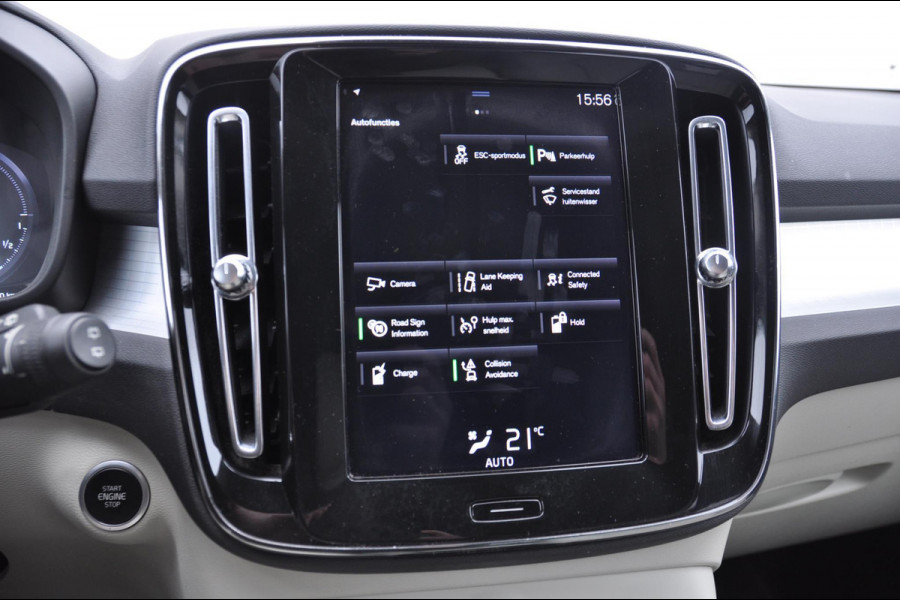 Volvo XC40 T5 262PK Automaat Twin Engine Momentum Pro / Leer / Park assist v+a / Achteruitrijcamera / Elektrische achterklep / Donker getint glas / Apple Carplay/Android Auto