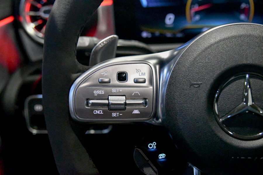 Mercedes-Benz CLA-Klasse AMG 45 S 4MATIC+. Schaal, Perf stuur, Pano, Koeling, Distro+, 360, Burm, Keyless, Btw, Dodeh, Multib!