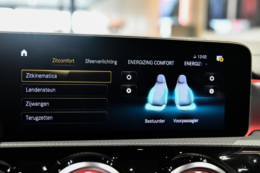 Mercedes-Benz CLA-Klasse AMG 45 S 4MATIC+. Schaal, Perf stuur, Pano, Koeling, Distro+, 360, Burm, Keyless, Btw, Dodeh, Multib!